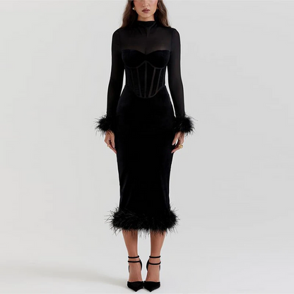 Kelly - Élégante robe midi en plumes