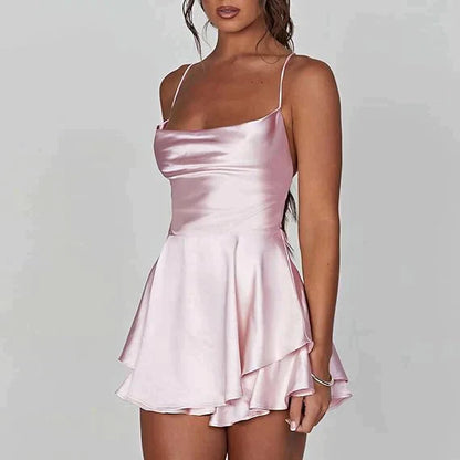 Robe en satin dos nu