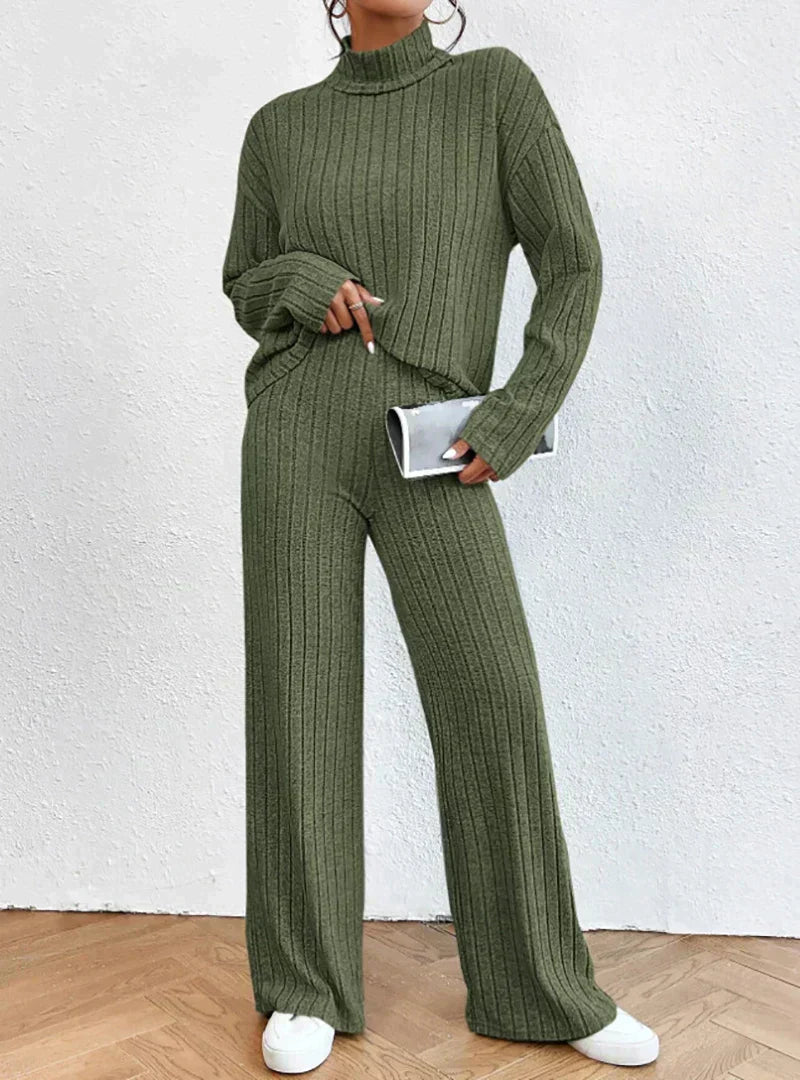 Dayana Set - Turtleneck Jumper and Knitted Trousers