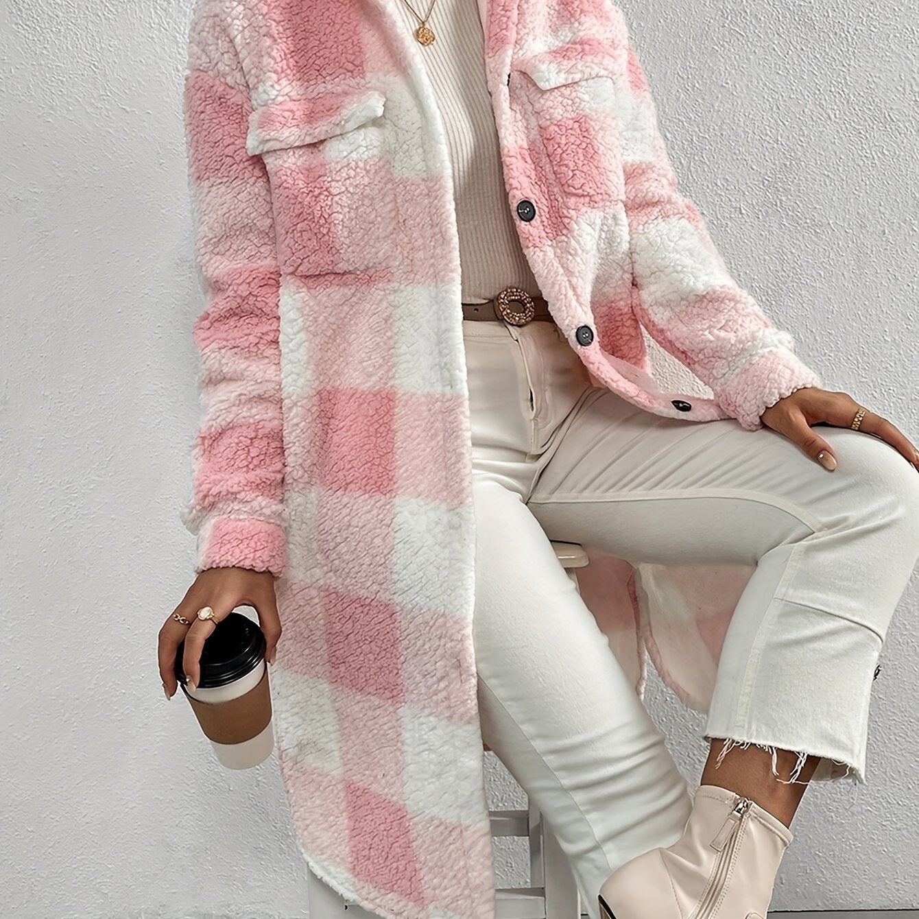 Liesa - Elegant Checkered Coat