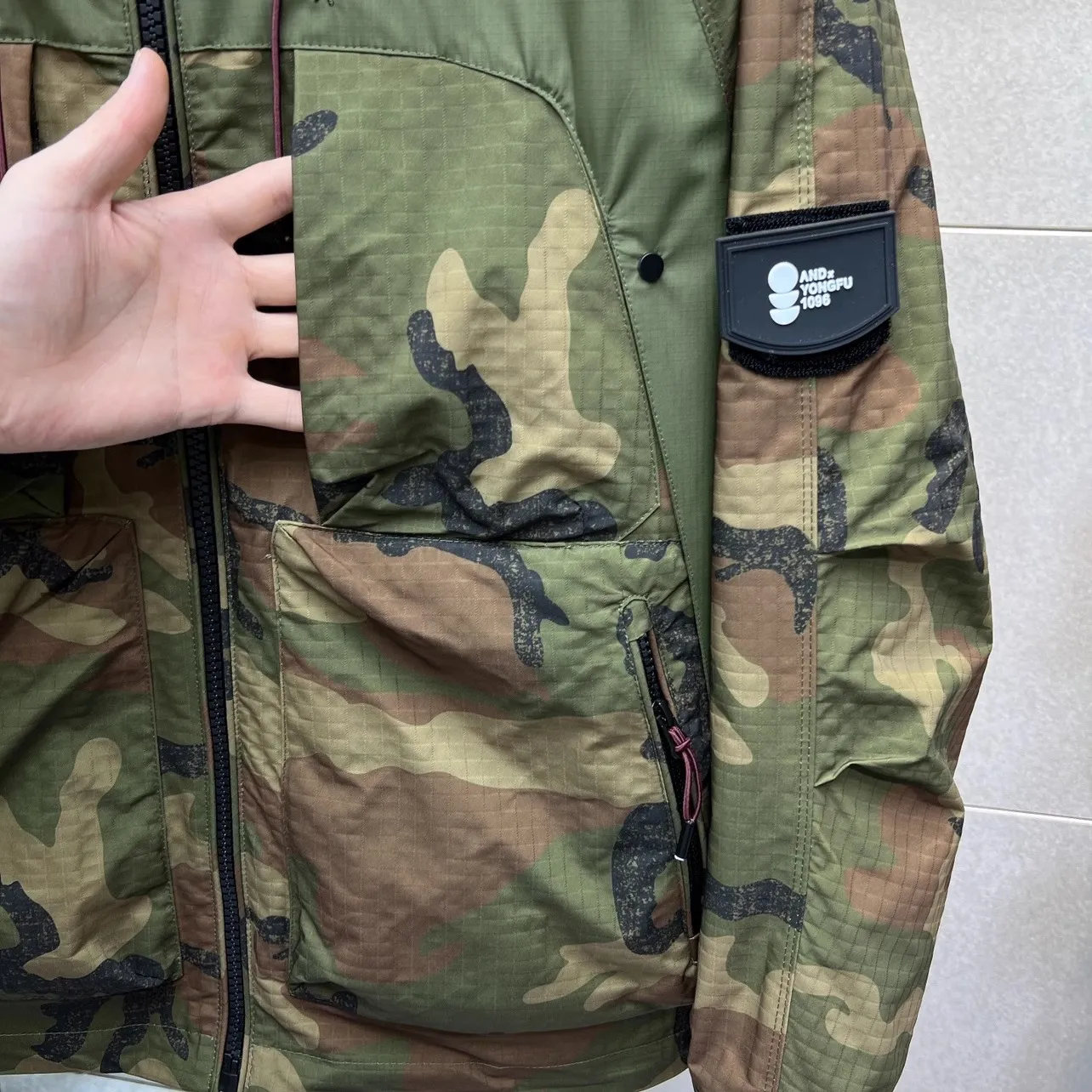 Ruben - Veste à capuche coupe-vent camouflage pour hommes